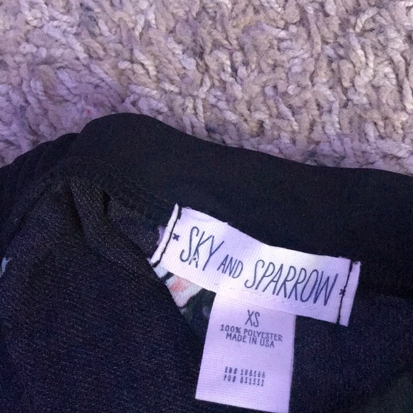 Black &White Skirt with flowers - Picture 2 of 2